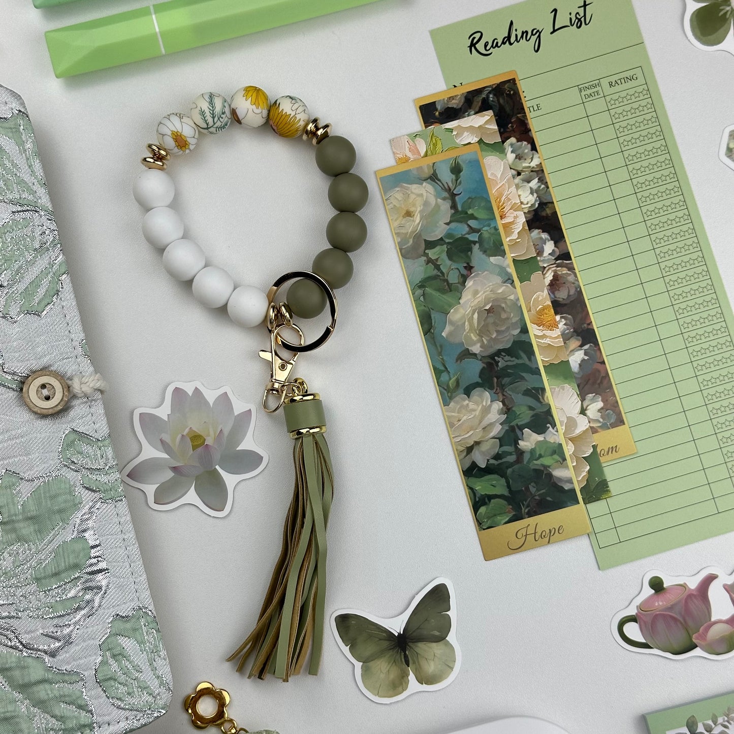 Green Ivy Box