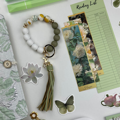 Green Ivy Box