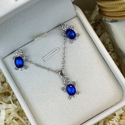 Velura Turtle Charm Box