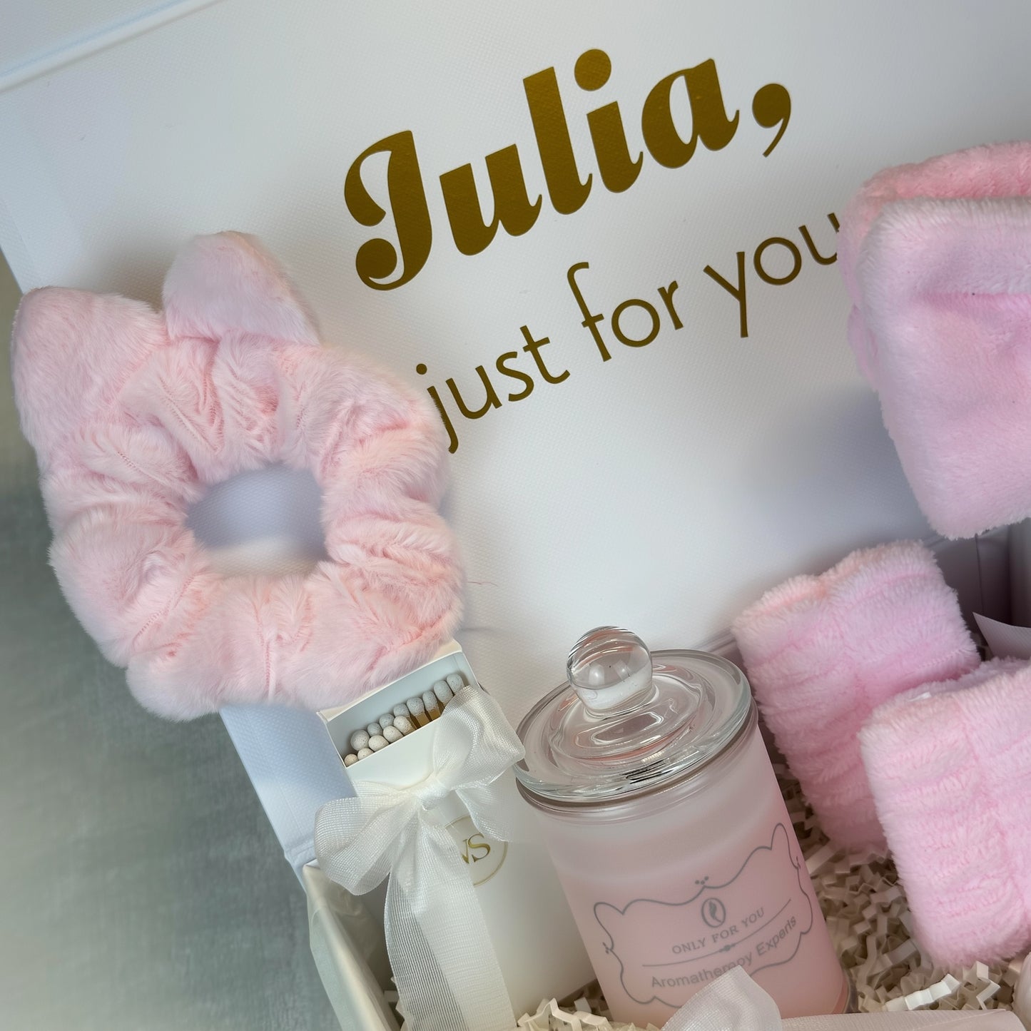 Velura Blush Box