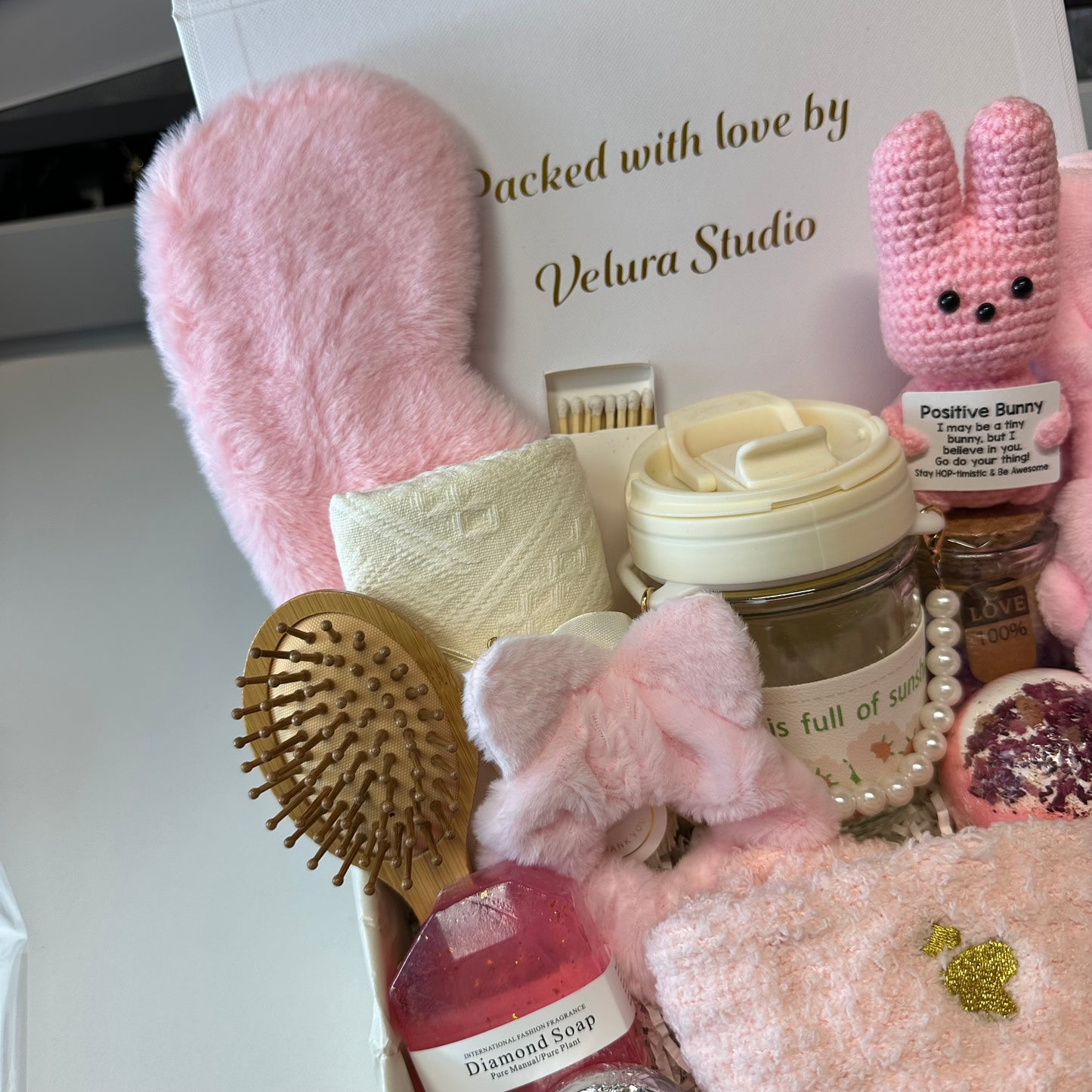 Velura Soft Blush Box