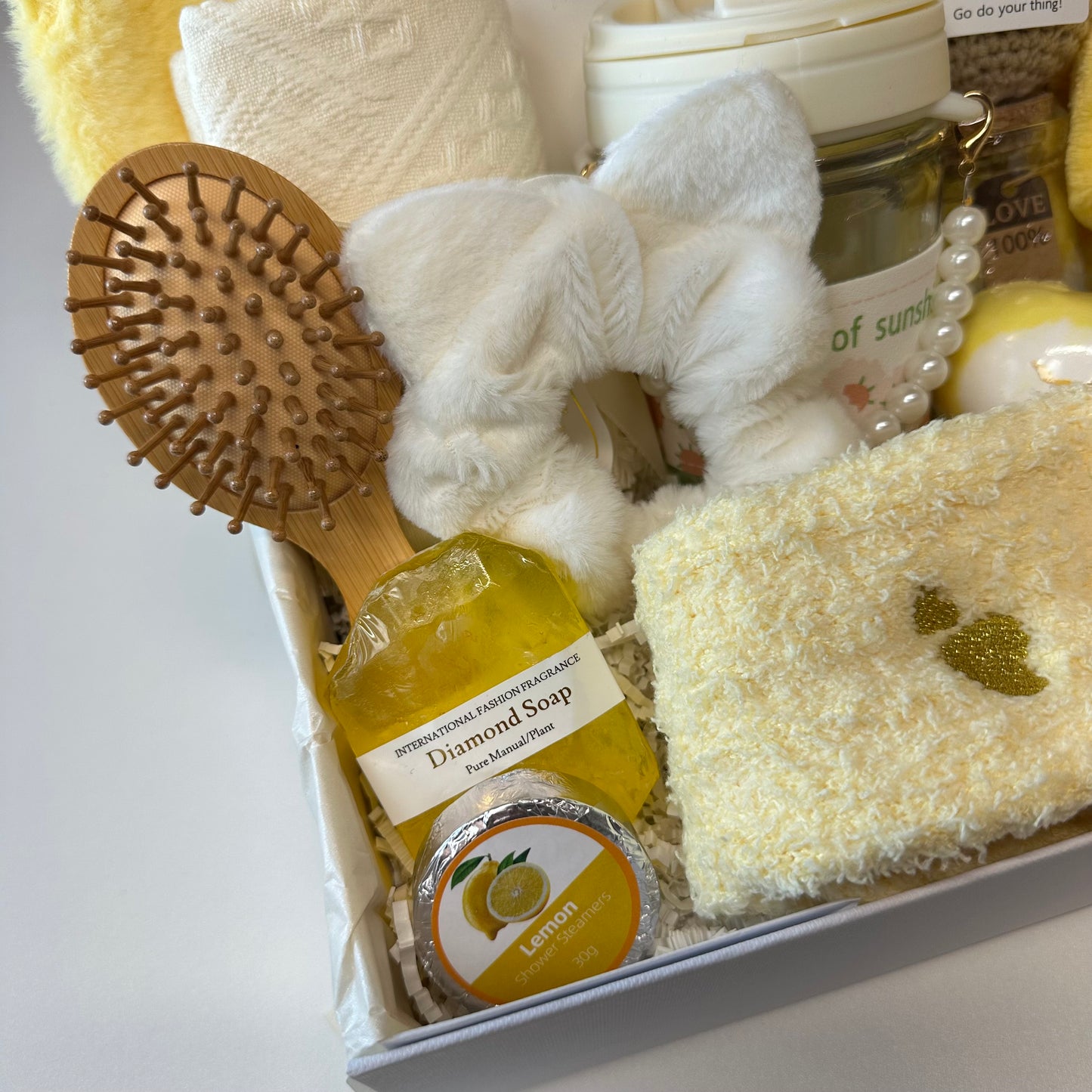Velura Golden Morning Box