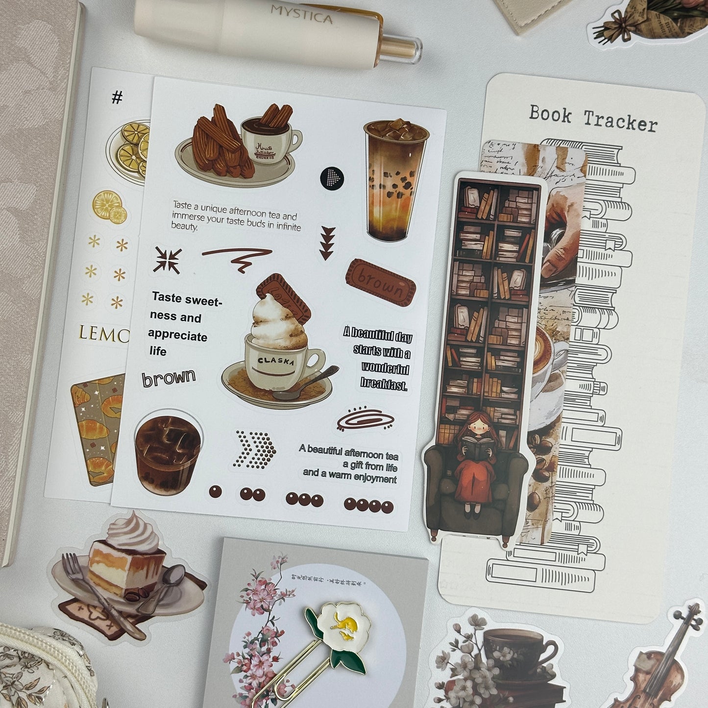 Ivory Blossom Box