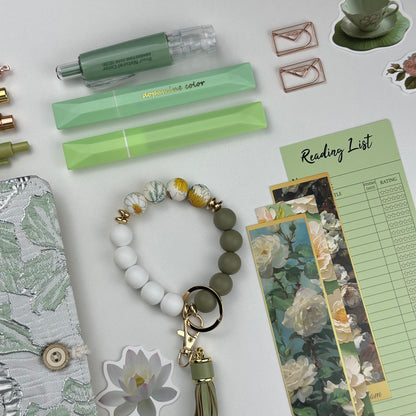 Green Ivy Box