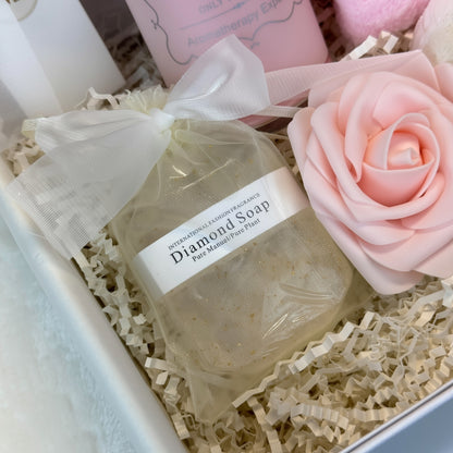 Velura Blush Box